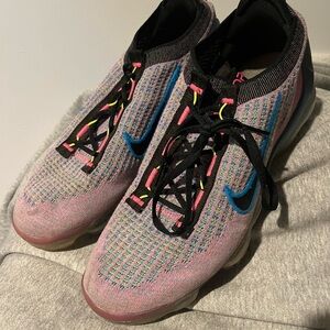 Nike Vapor Maxx - Size 10.5 10 1/2 Women’s - Good Condition - Pink Blue Black